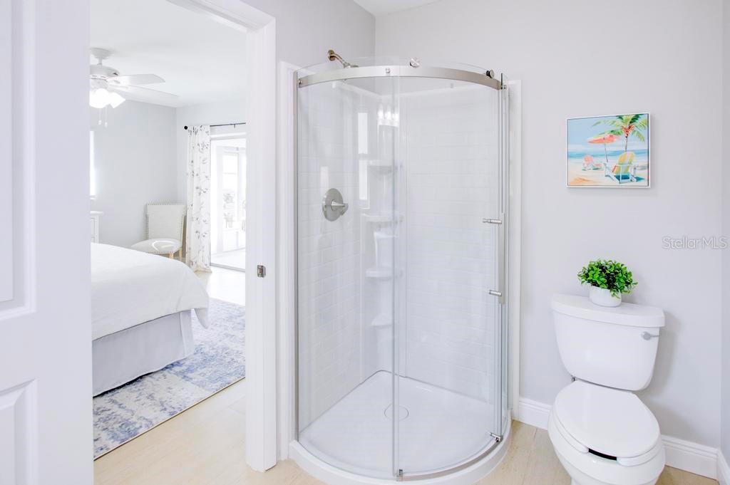 Image 18 of 39 For 5388 Acacia Trail N