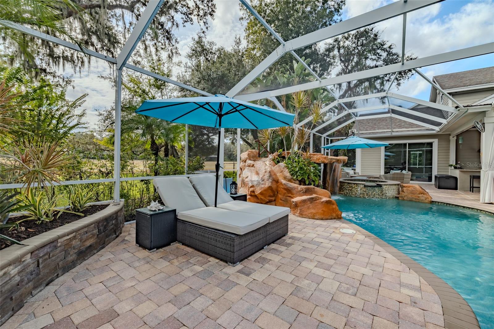 Image 11 of 76 For 5803 Thoreau Place