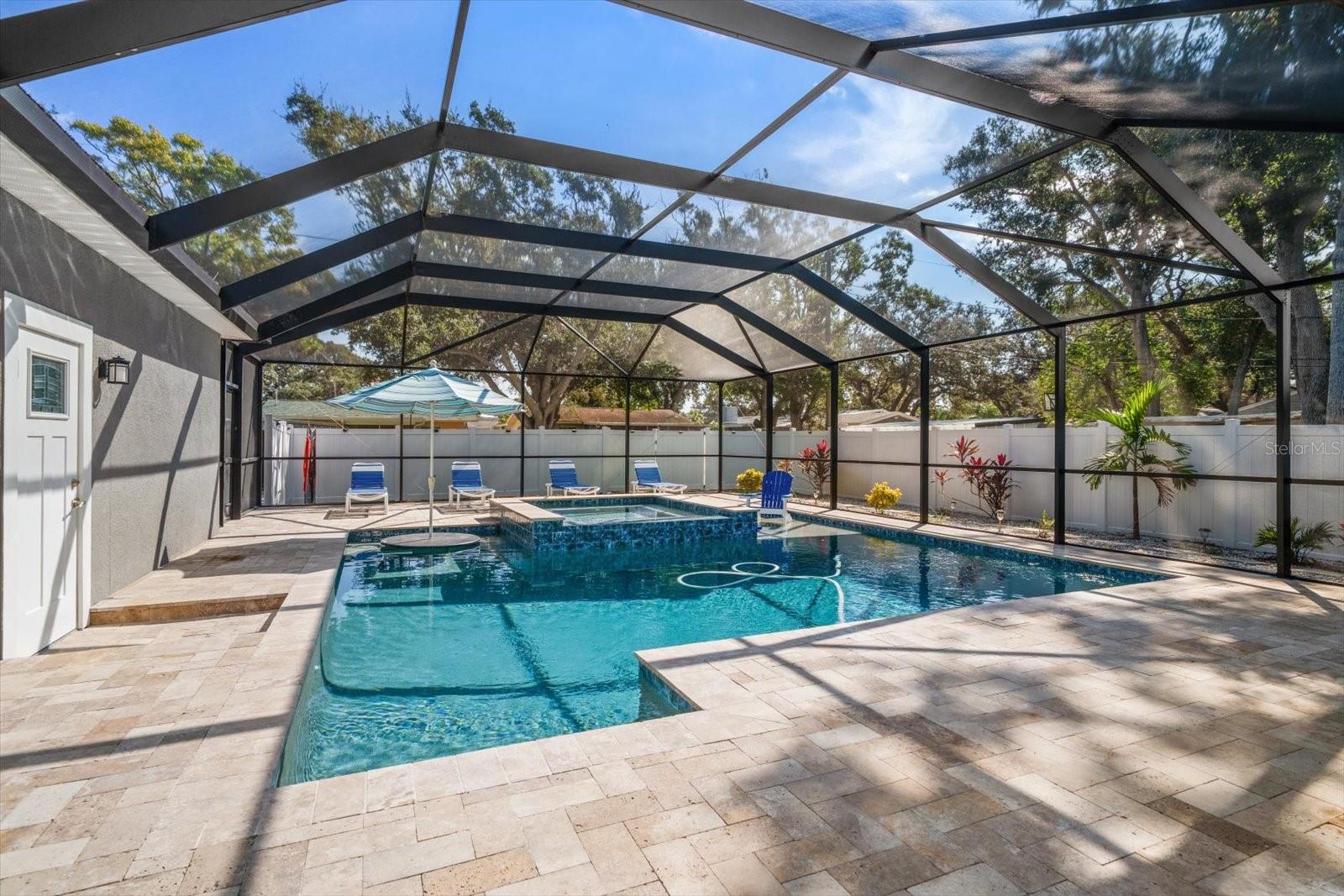 Image 12 of 34 For 560 Clearwater Largo Road S