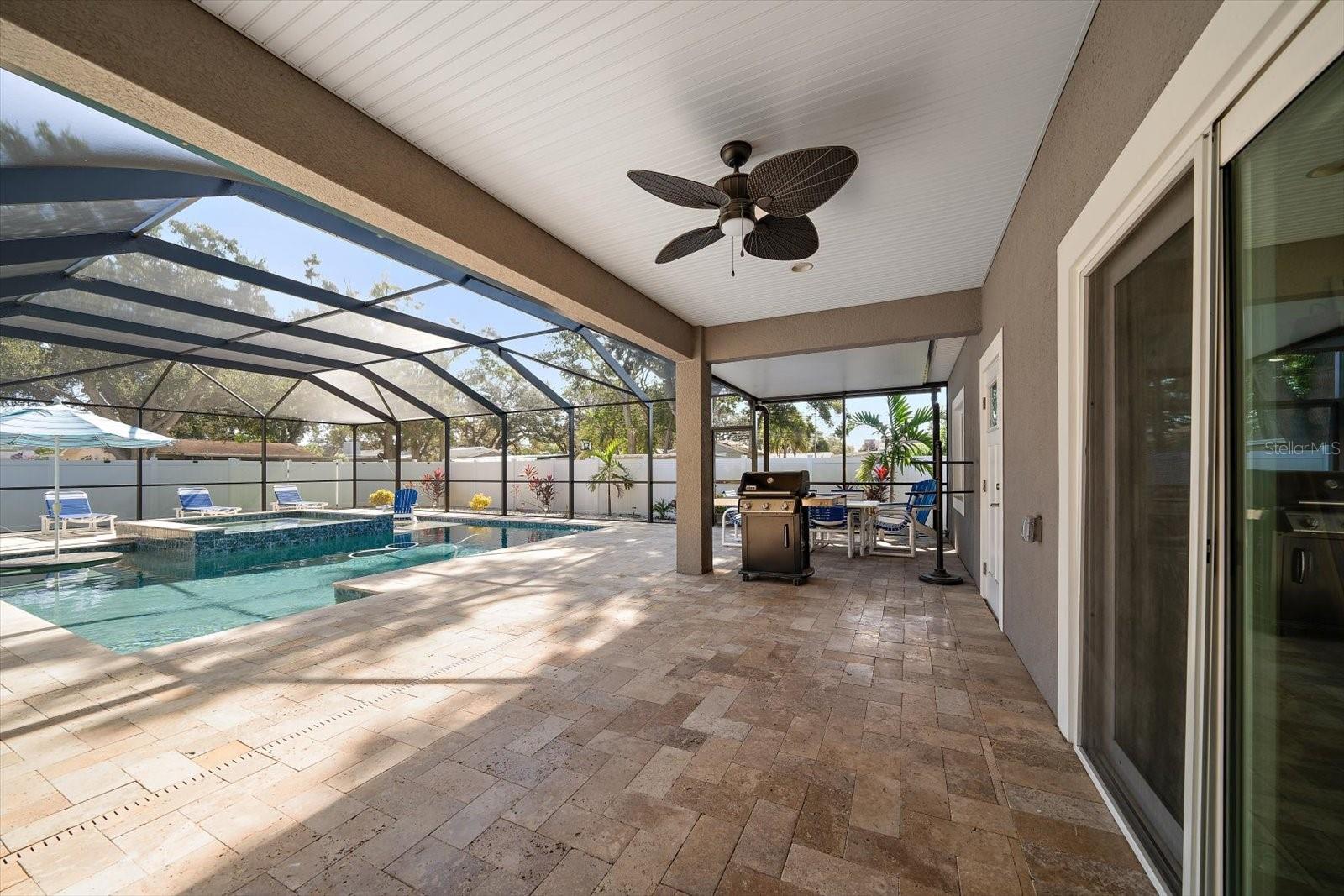 Image 18 of 34 For 560 Clearwater Largo Road S