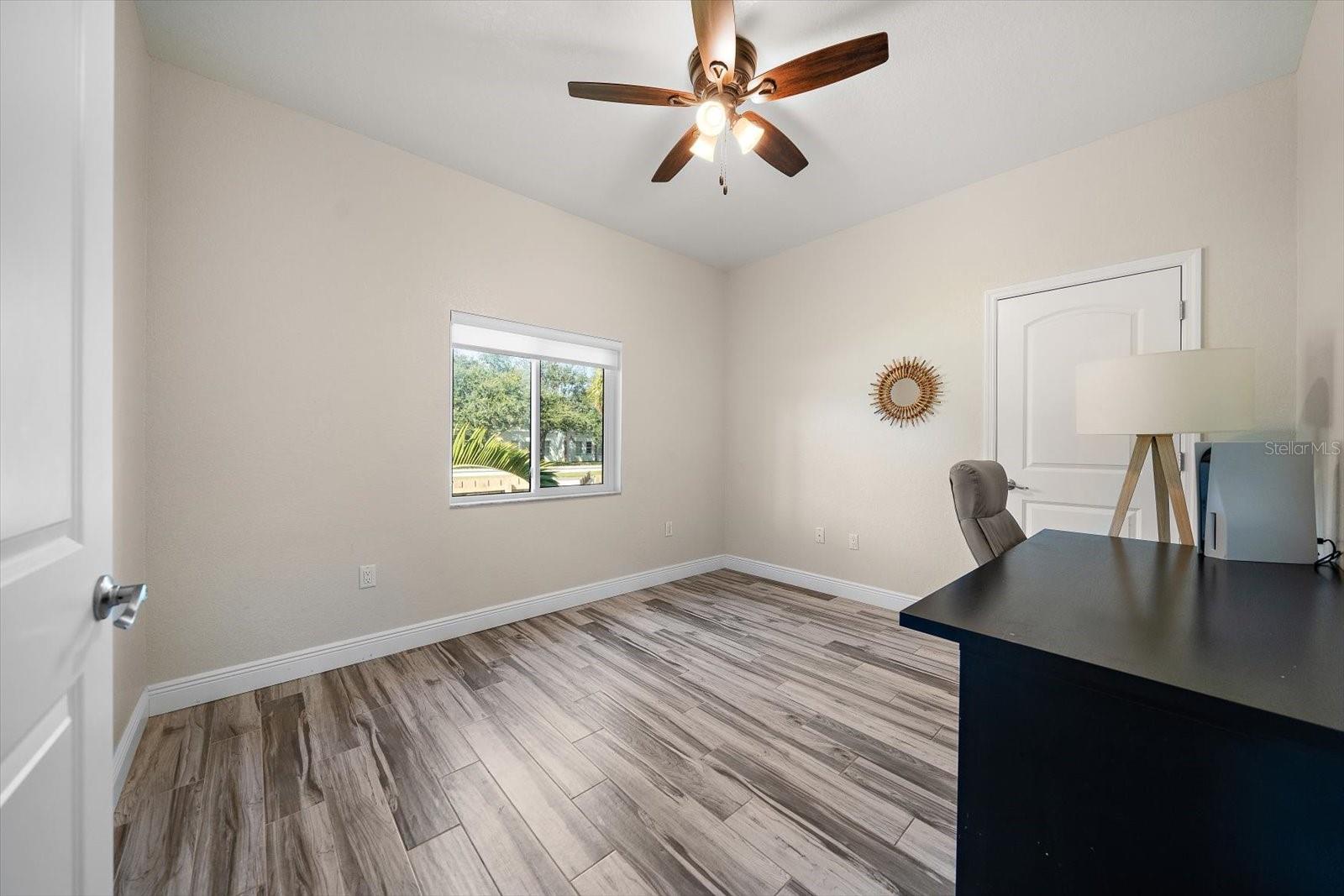 Image 29 of 34 For 560 Clearwater Largo Road S