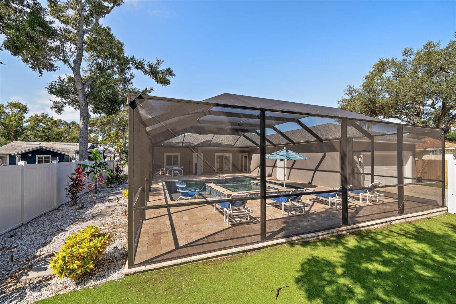 Image 31 of 34 For 560 Clearwater Largo Road S