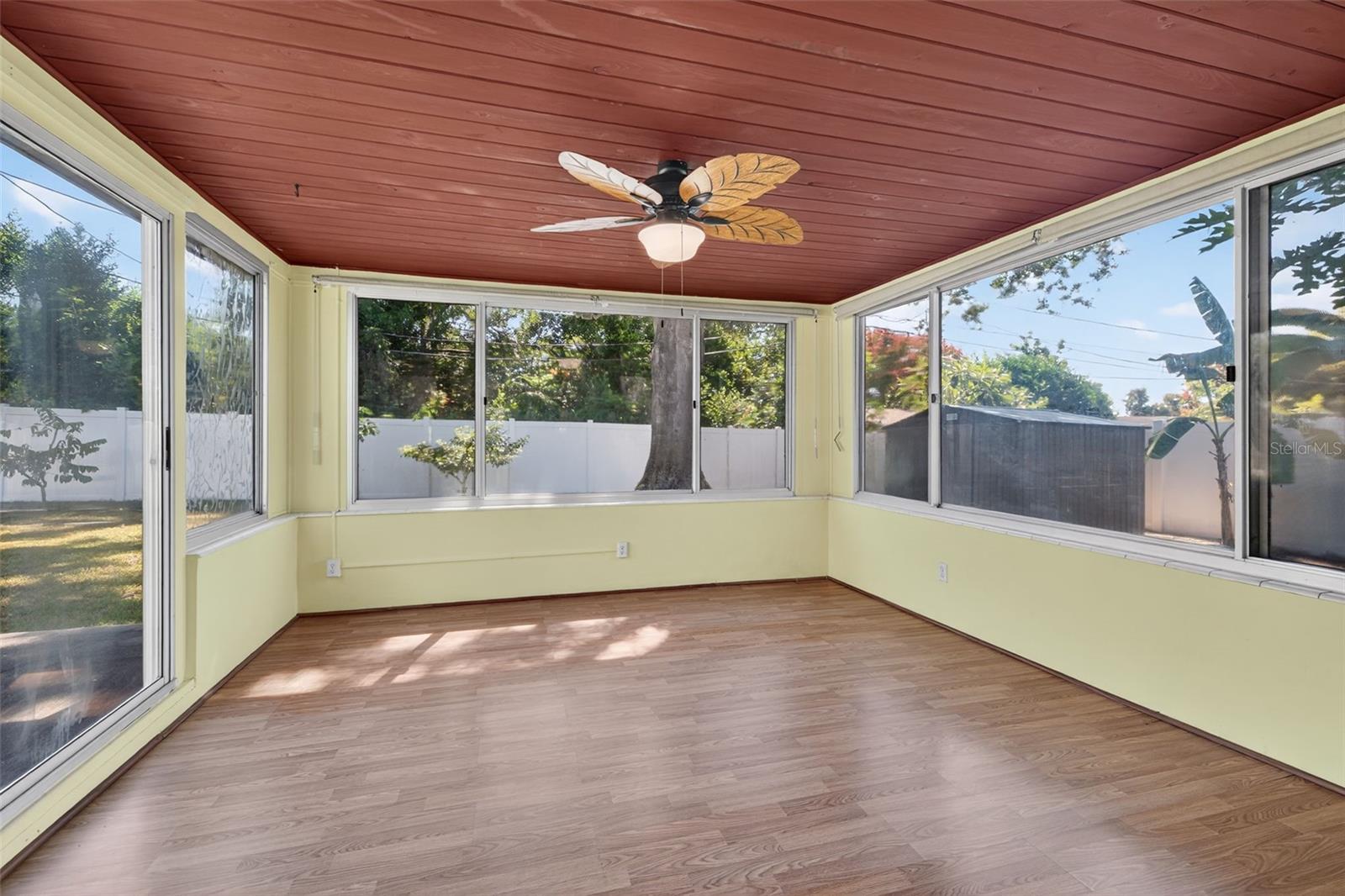 Image 14 of 25 For 5216 30th Avenue N