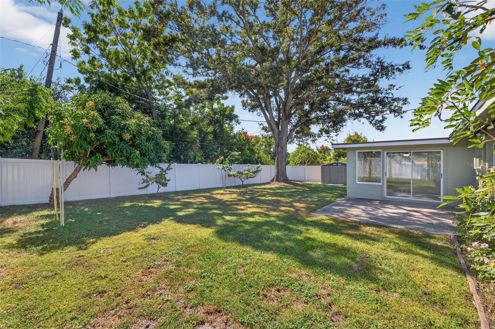 Image 22 of 25 For 5216 30th Avenue N