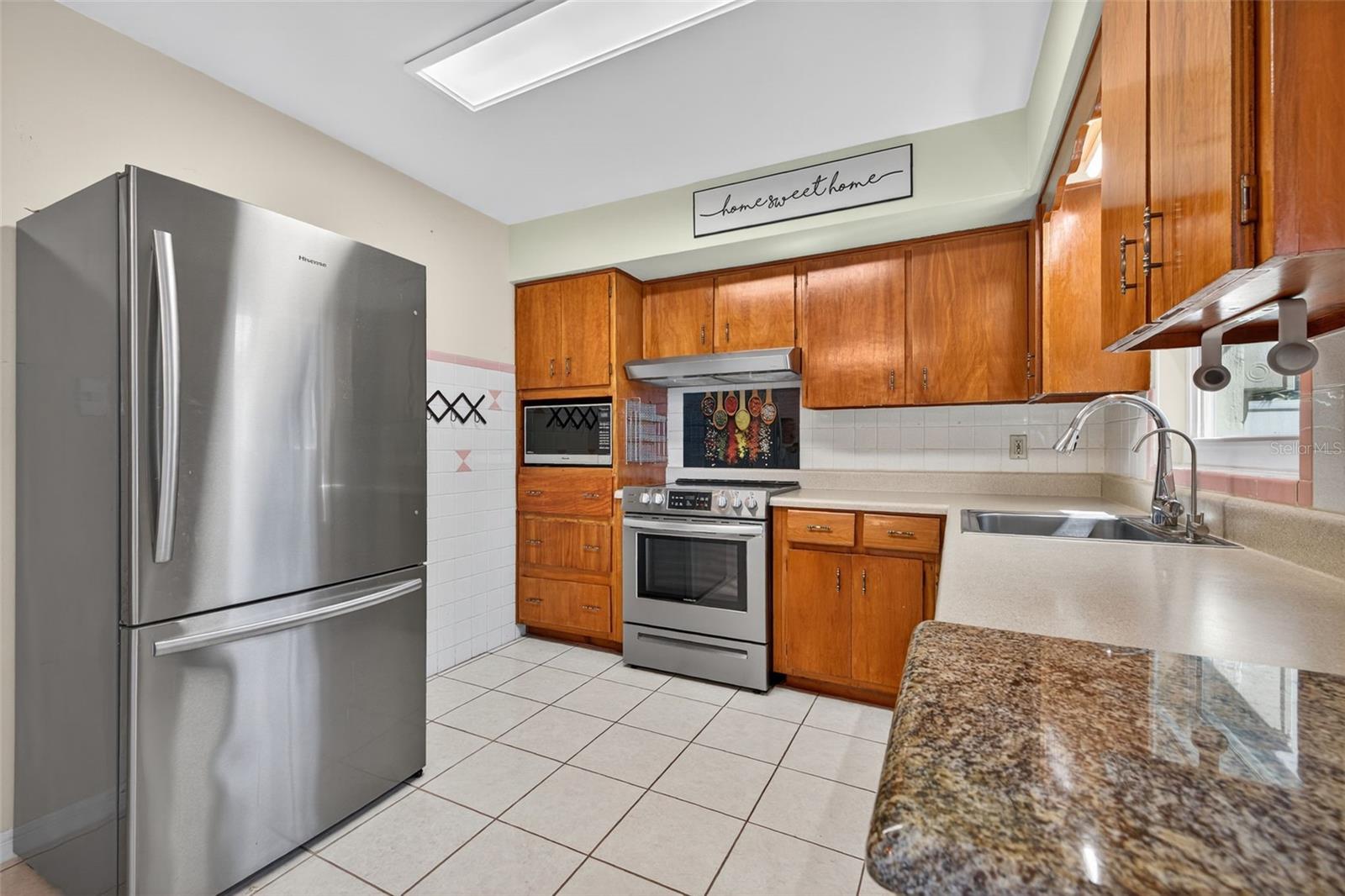 Image 9 of 25 For 5216 30th Avenue N