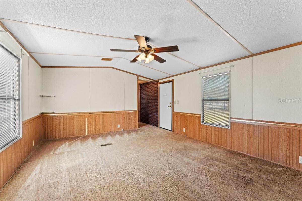 Image 14 of 61 For 12001 Rhodine Road