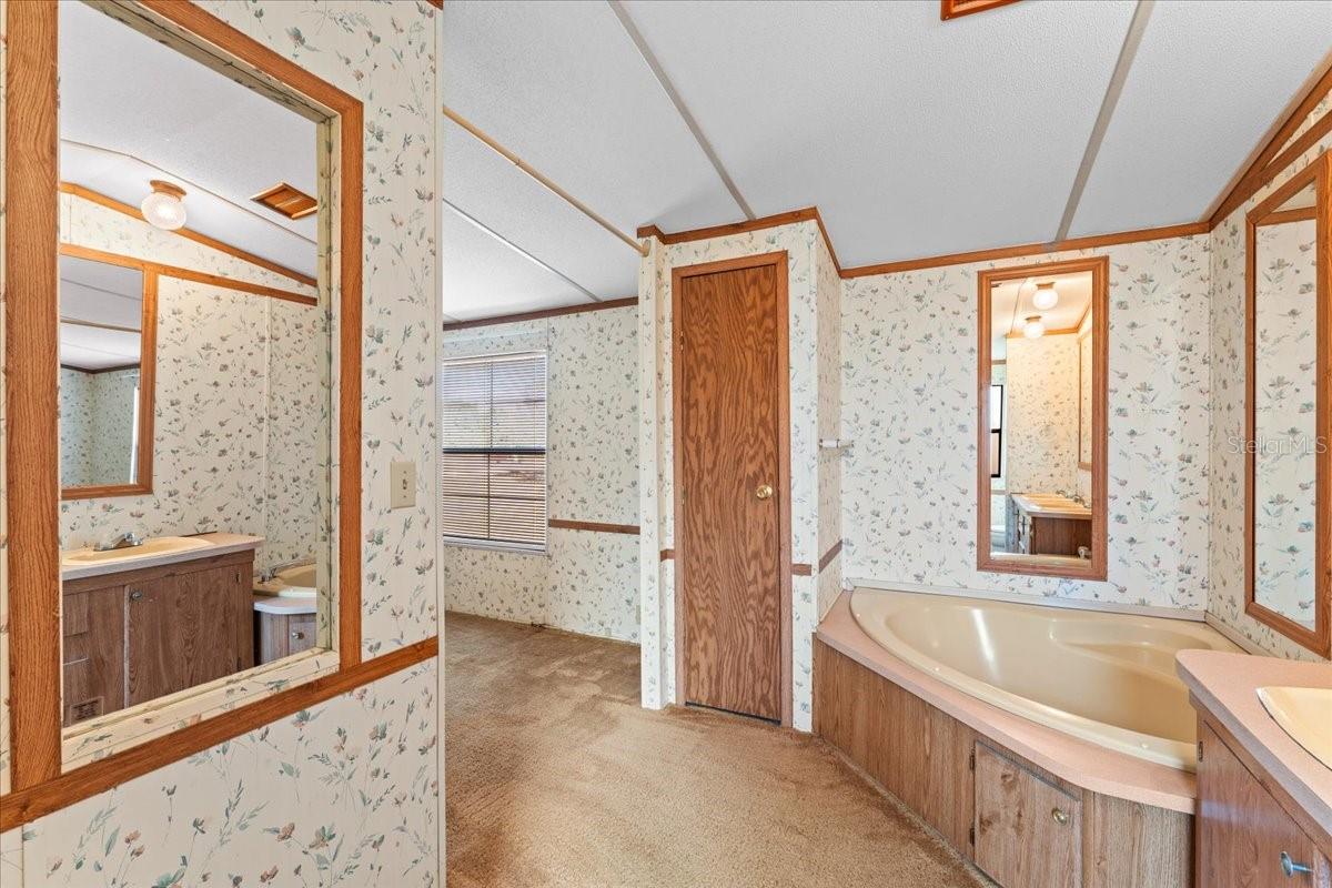 Image 29 of 61 For 12001 Rhodine Road