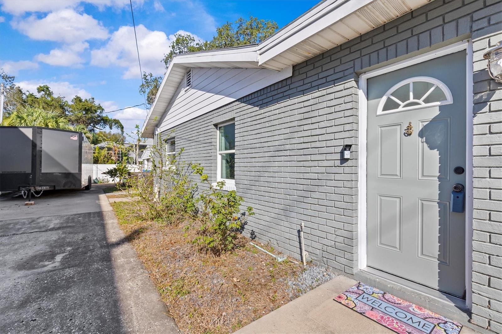 Image 6 of 53 For 3307 De Soto Boulevard