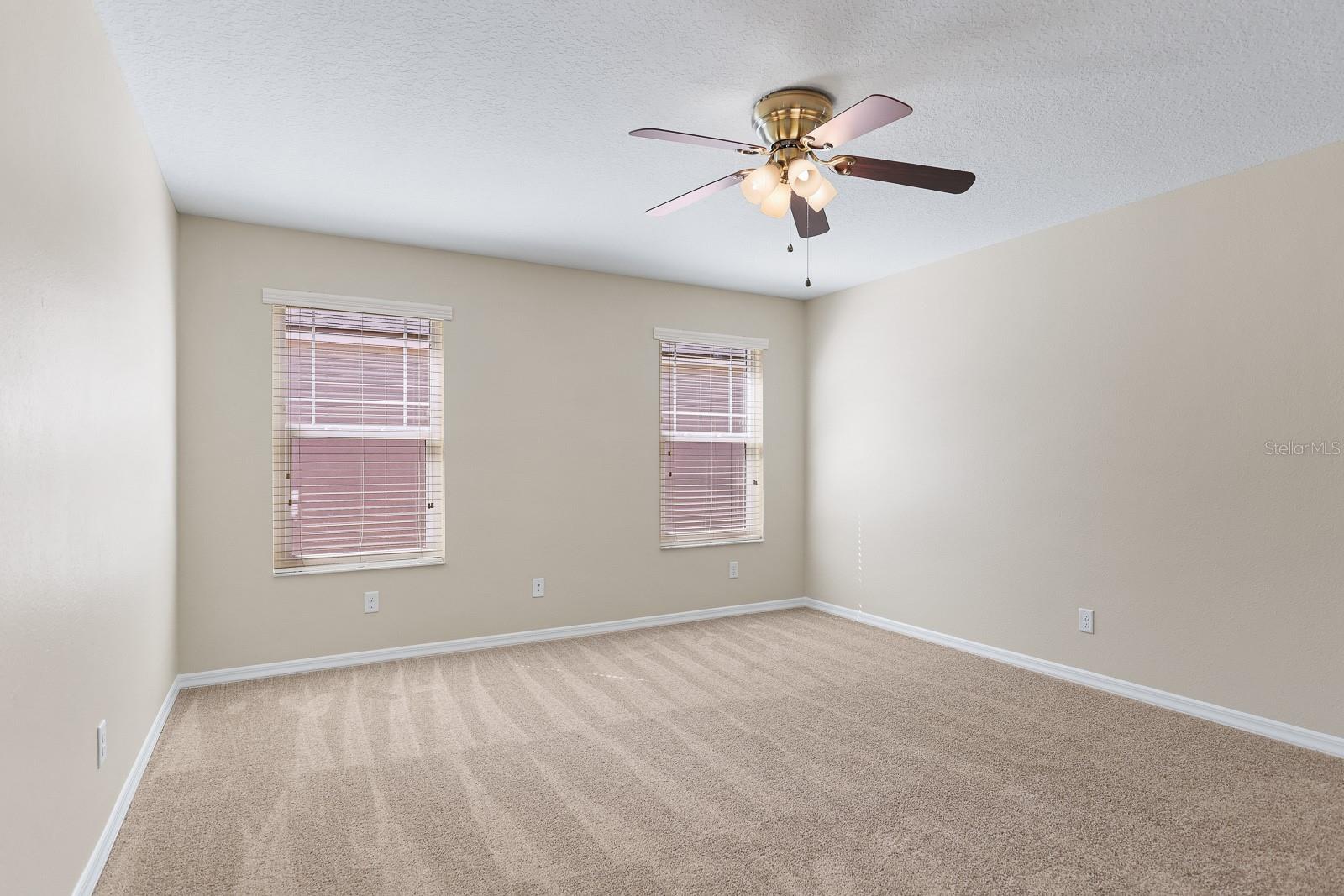 Image 23 of 46 For 5917 Grand Loneoak Lane