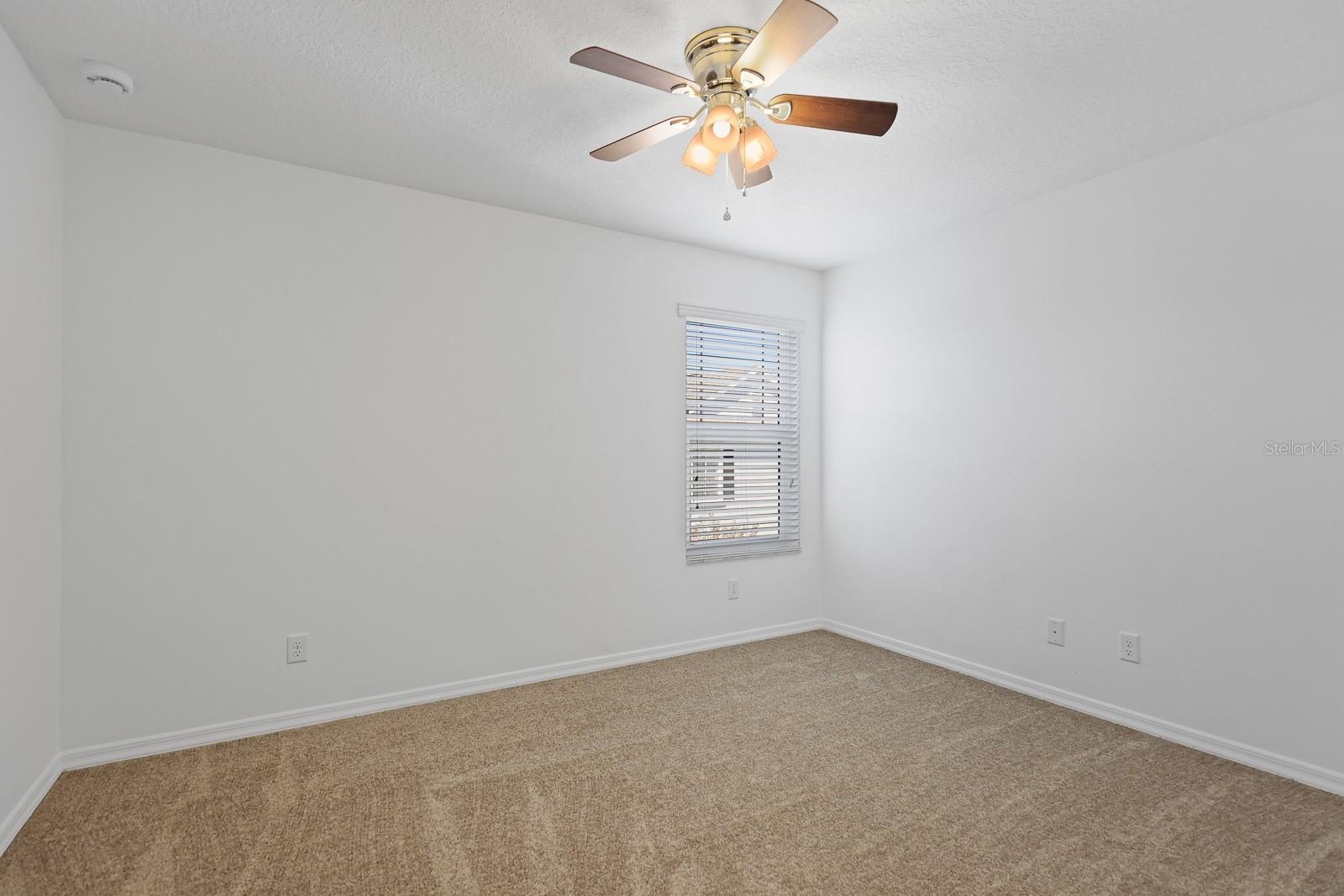 Image 28 of 46 For 5917 Grand Loneoak Lane