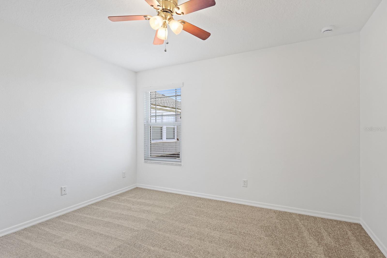 Image 31 of 46 For 5917 Grand Loneoak Lane