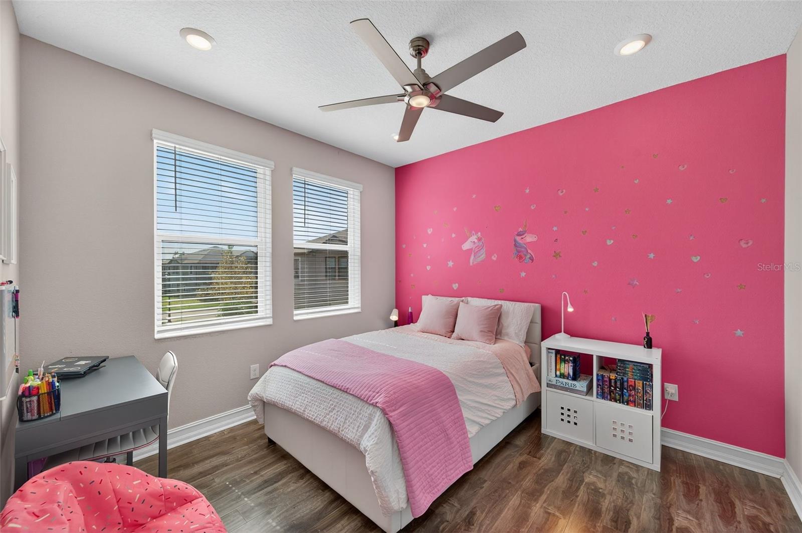 Image 24 of 90 For 4831 Isola Court