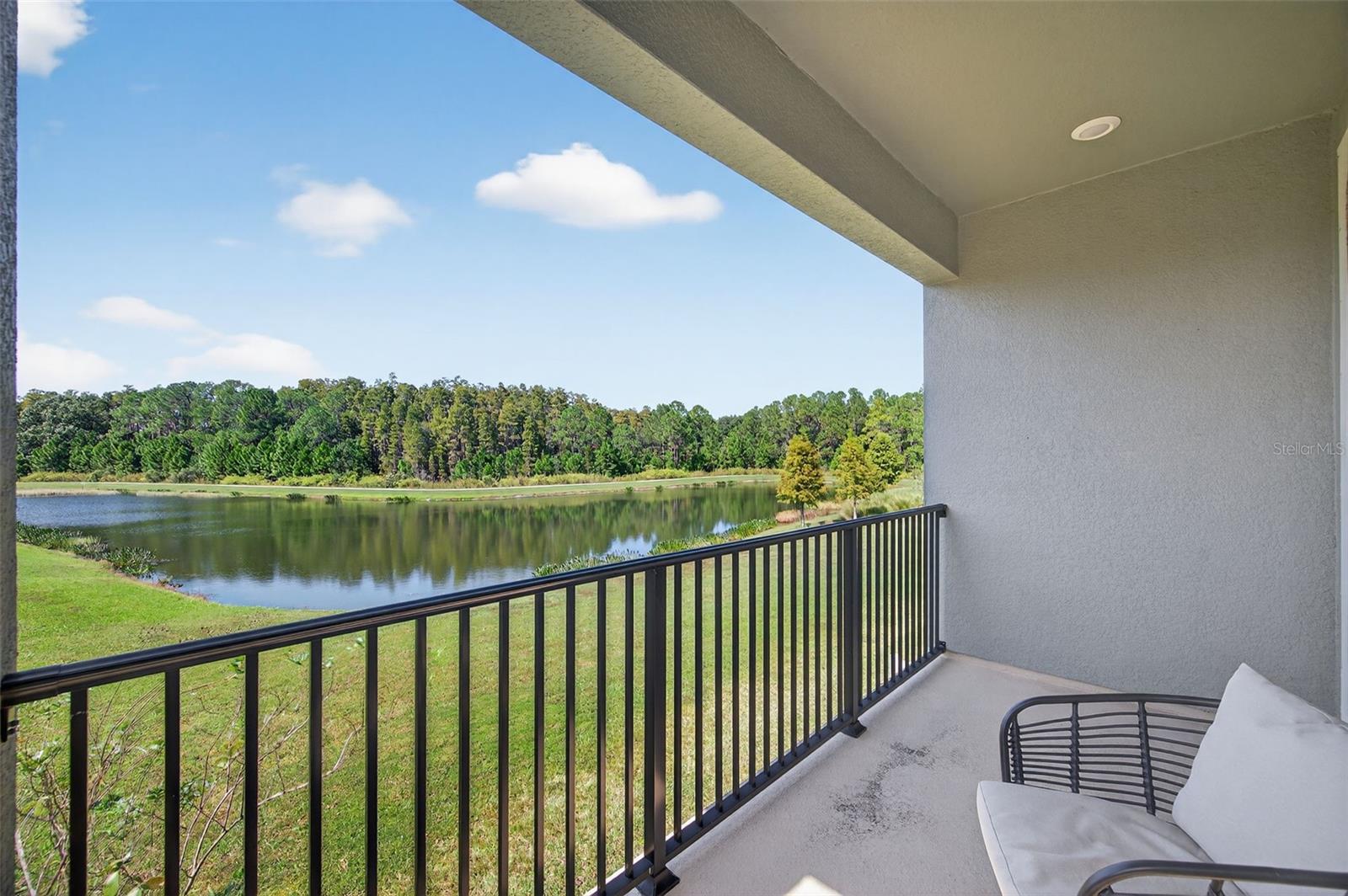 Image 34 of 90 For 4831 Isola Court