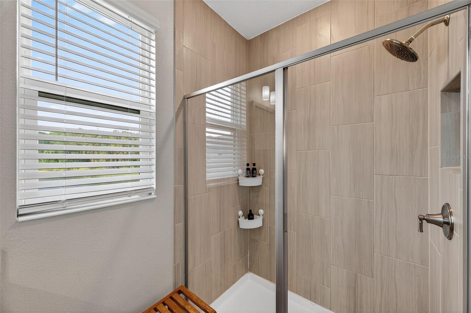 Image 36 of 90 For 4831 Isola Court