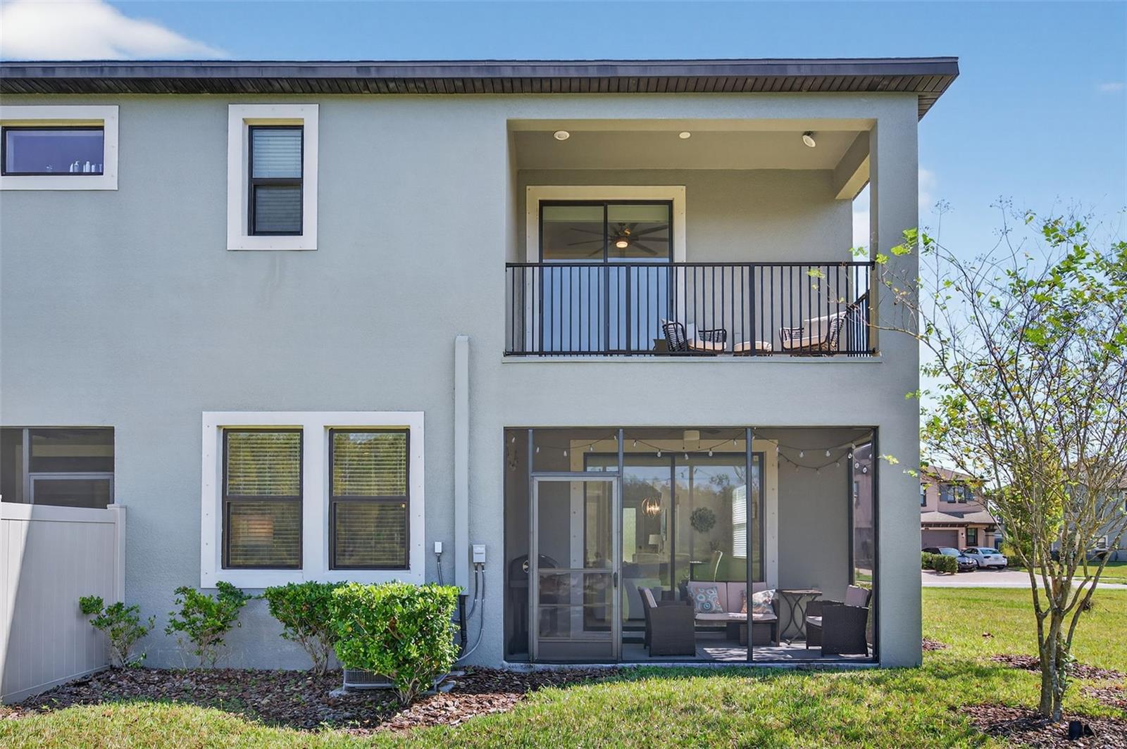 Image 45 of 90 For 4831 Isola Court