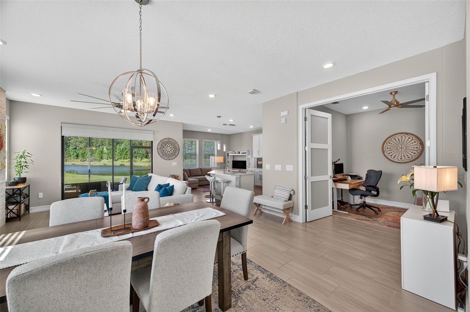 Image 5 of 90 For 4831 Isola Court