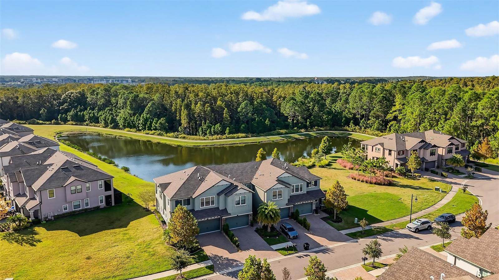 Image 54 of 90 For 4831 Isola Court