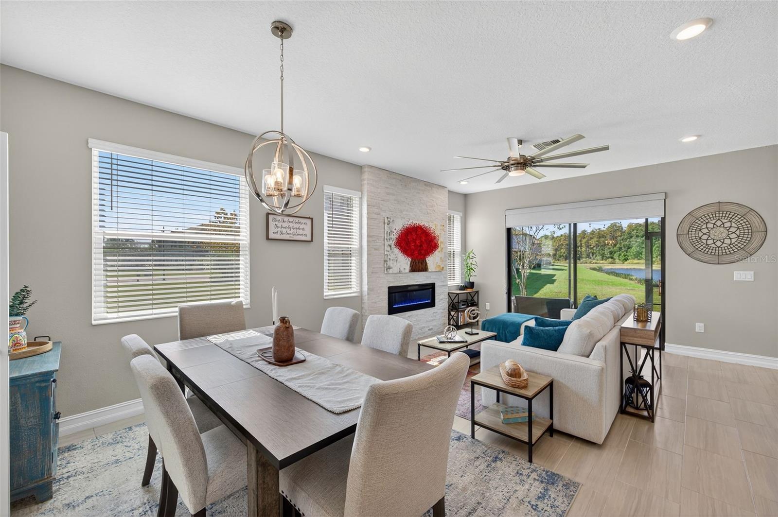 Image 6 of 90 For 4831 Isola Court