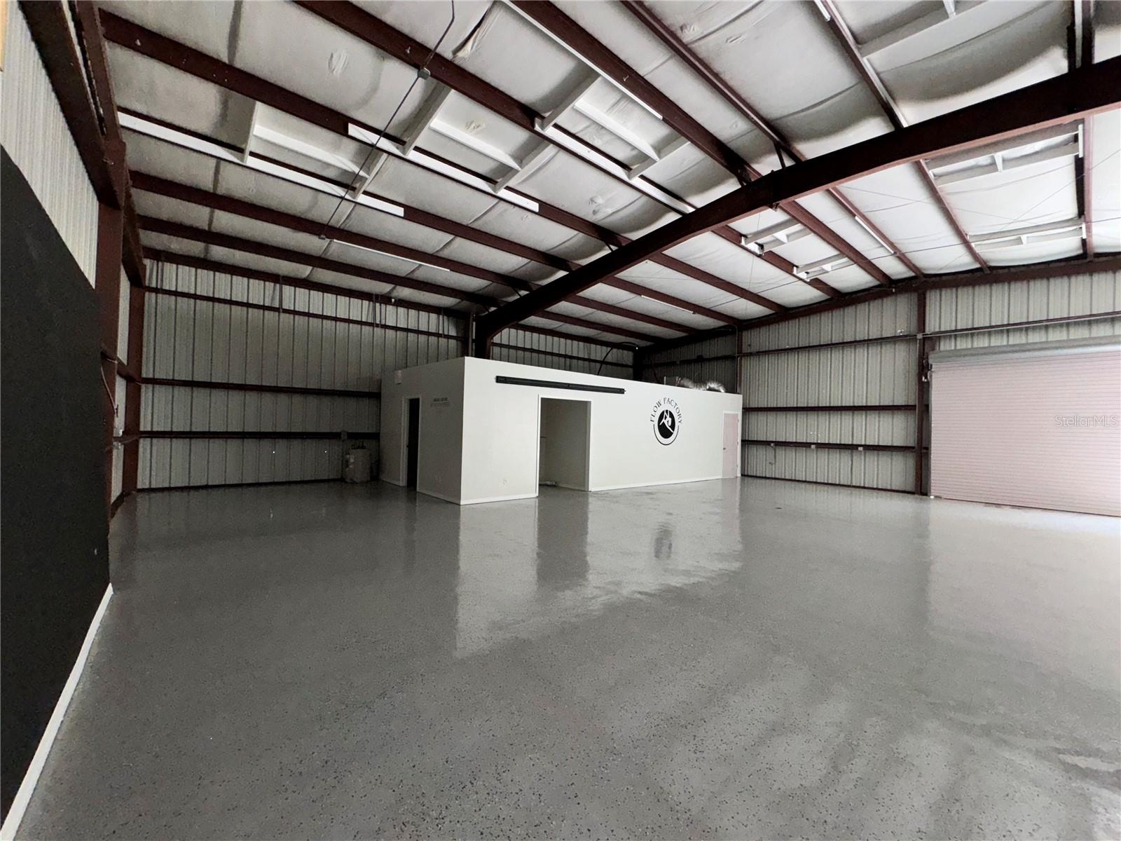 Image 10 of 12 For 321 Safford Avenue