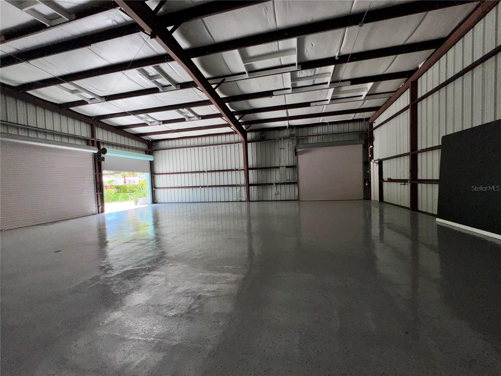 Image 9 of 12 For 321 Safford Avenue