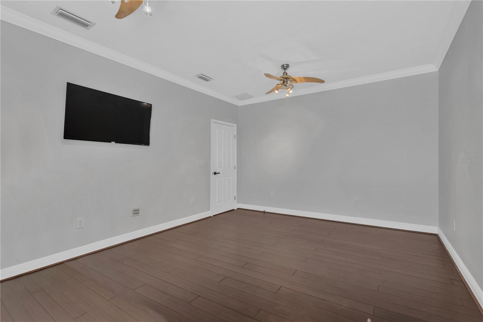 Image 30 of 41 For 7202 Saint Patrick Street