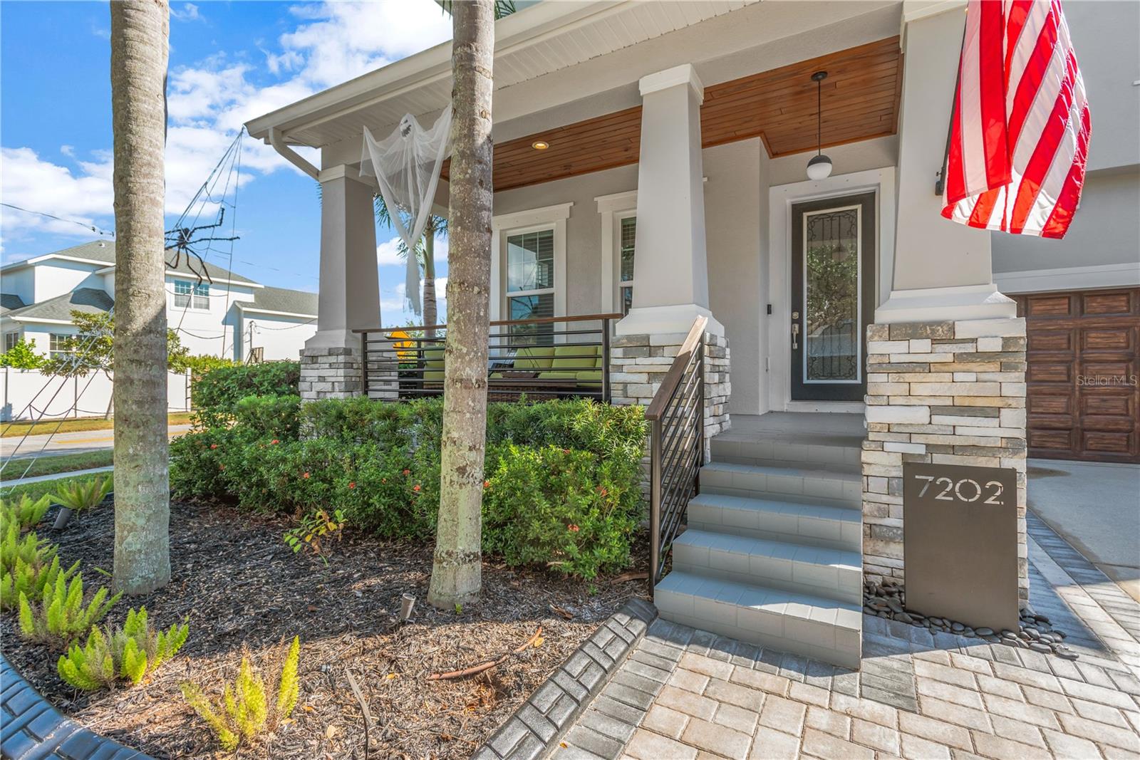 Image 6 of 41 For 7202 Saint Patrick Street