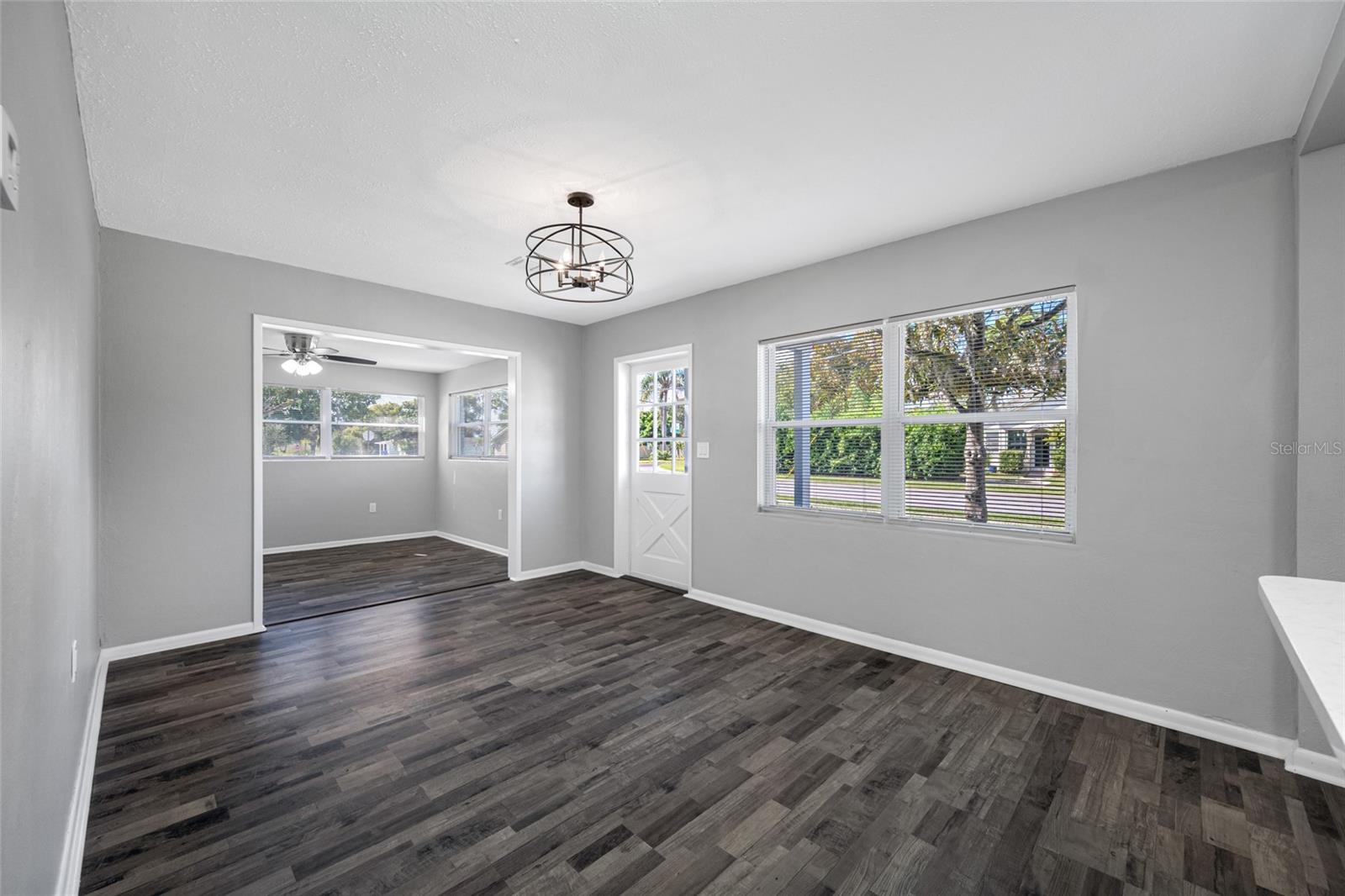 Image 12 of 47 For 203 Dixie Place