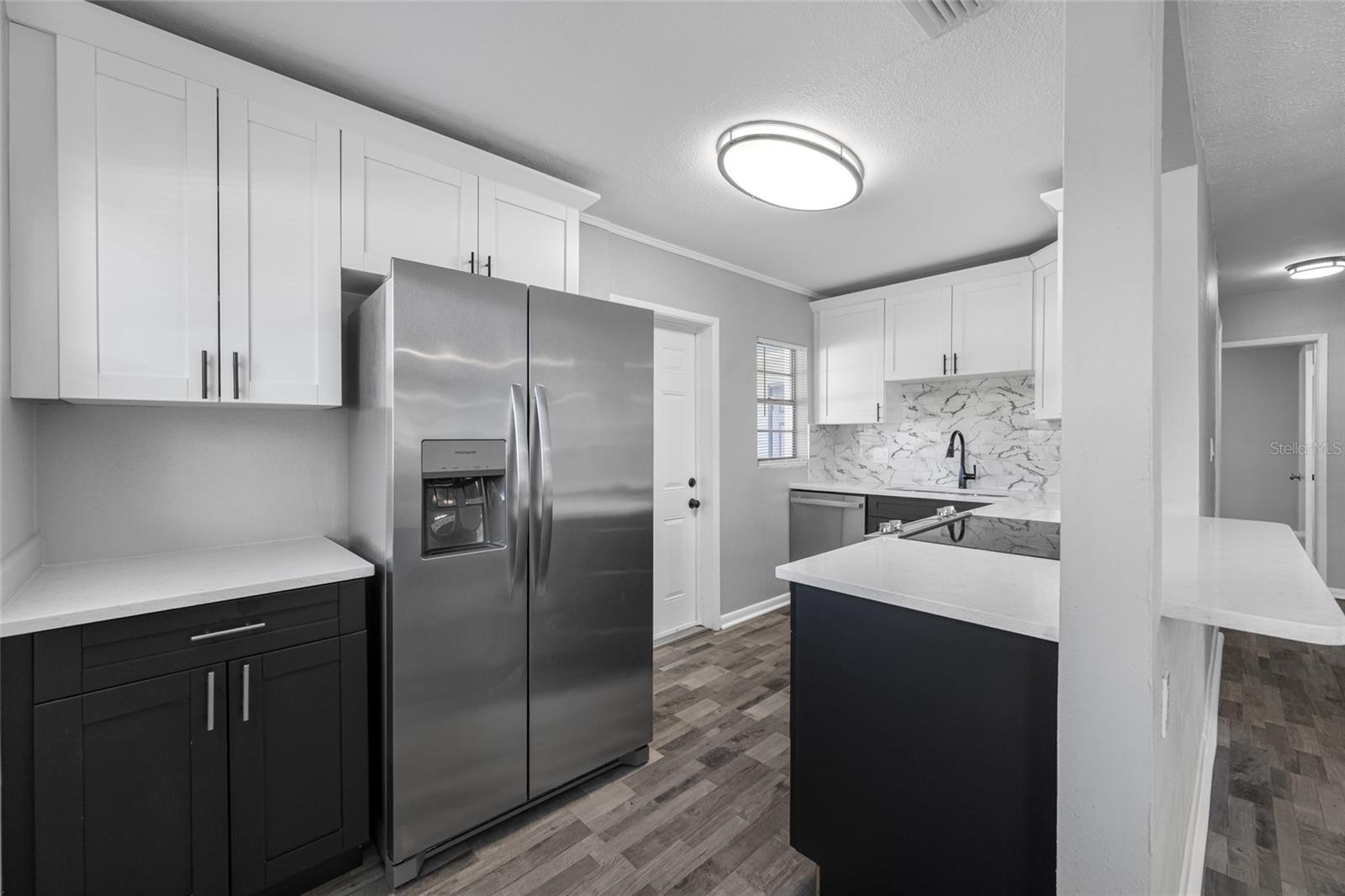 Image 4 of 47 For 203 Dixie Place