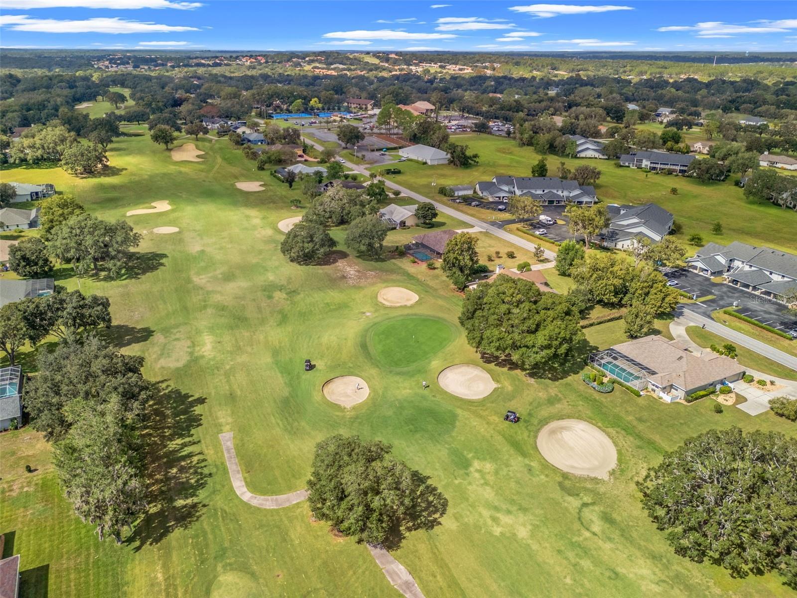 Listing photo id 39 for 640 Hartford Street