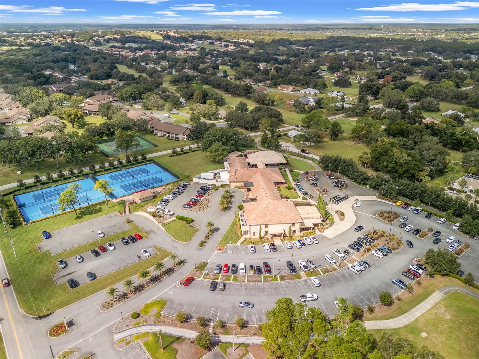 Listing photo id 45 for 640 Hartford Street