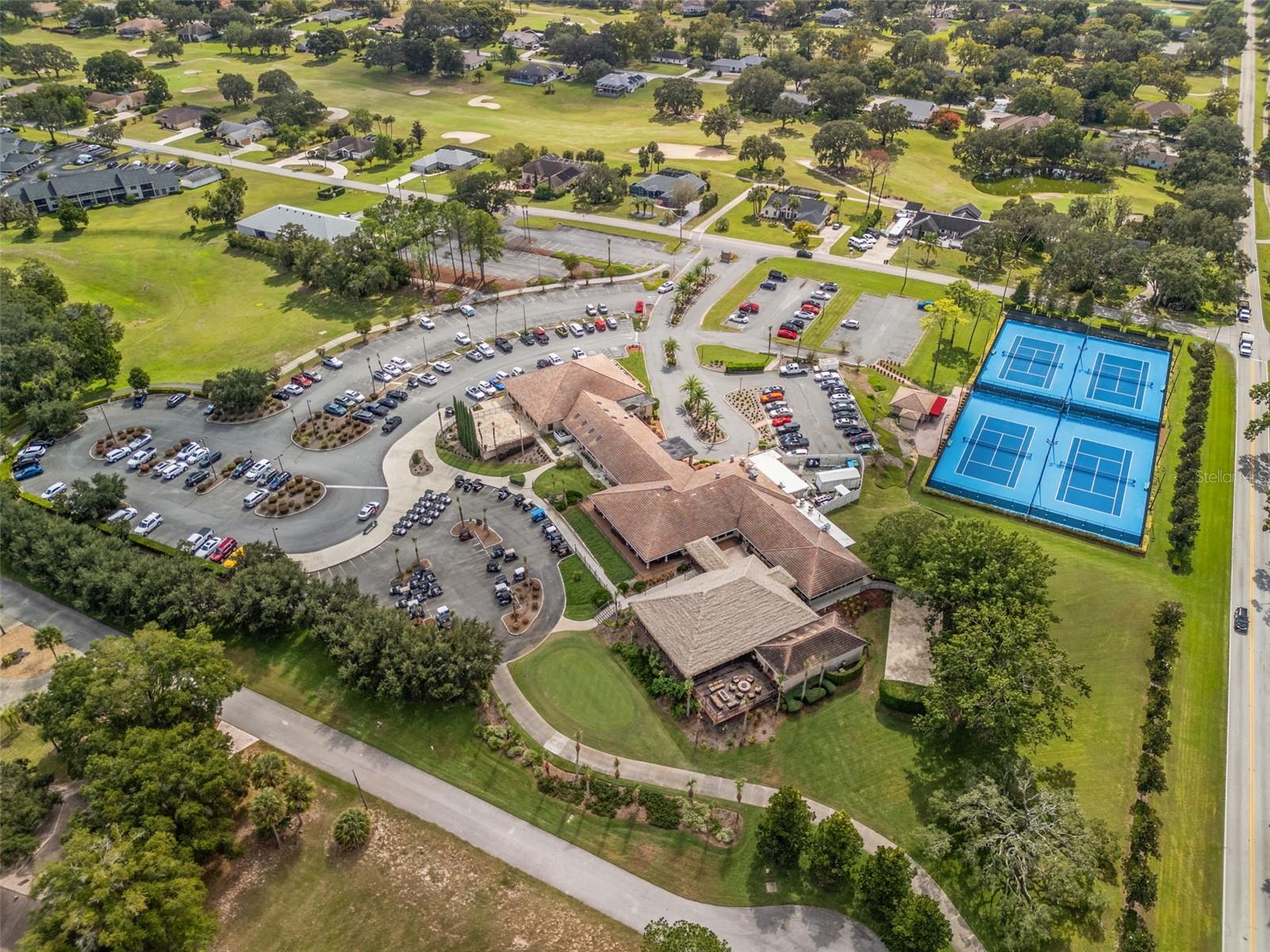 Listing photo id 46 for 640 Hartford Street