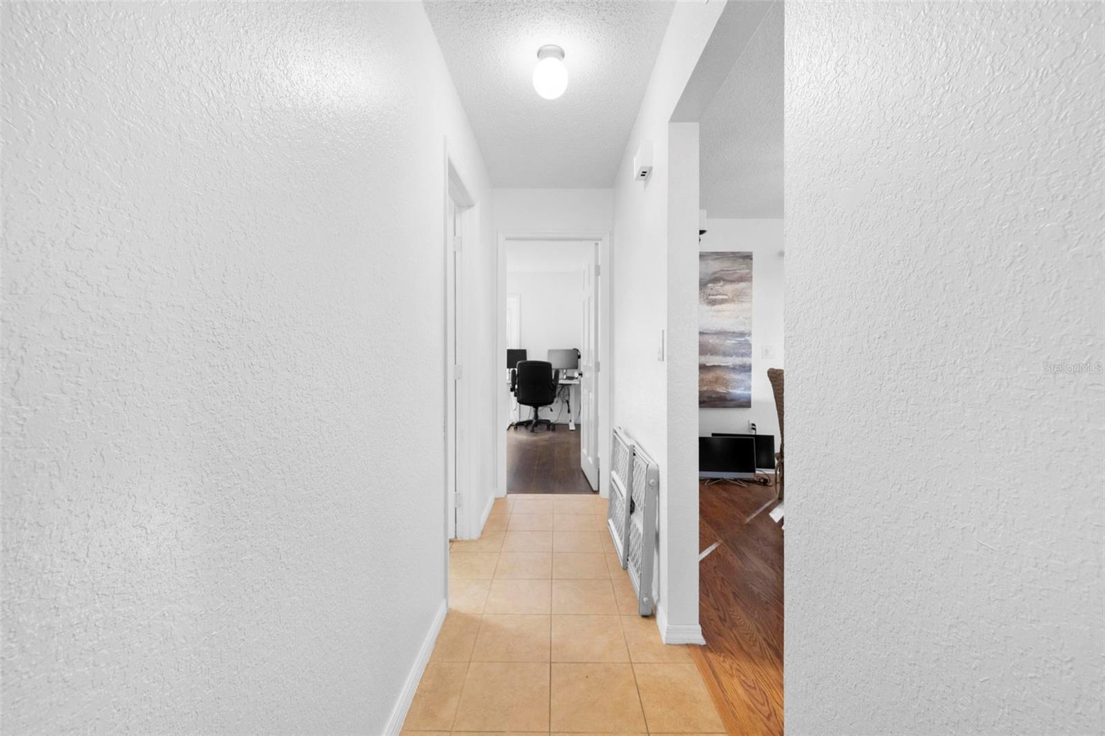 Image 31 of 56 For 8998 Lismore Court