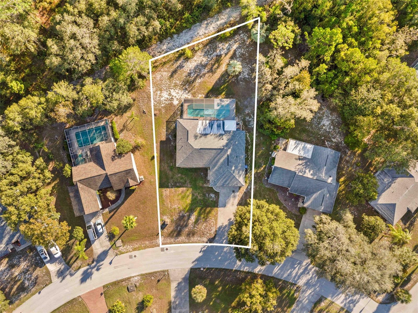 Image 40 of 56 For 8998 Lismore Court