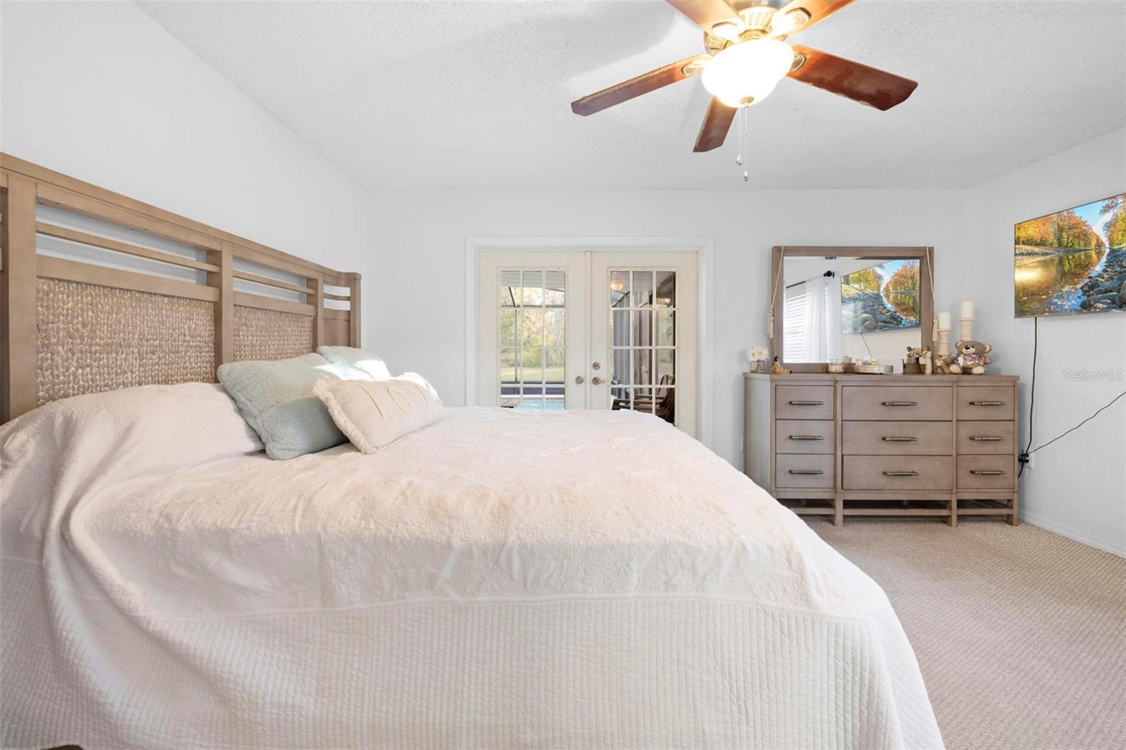 Image 42 of 56 For 8998 Lismore Court