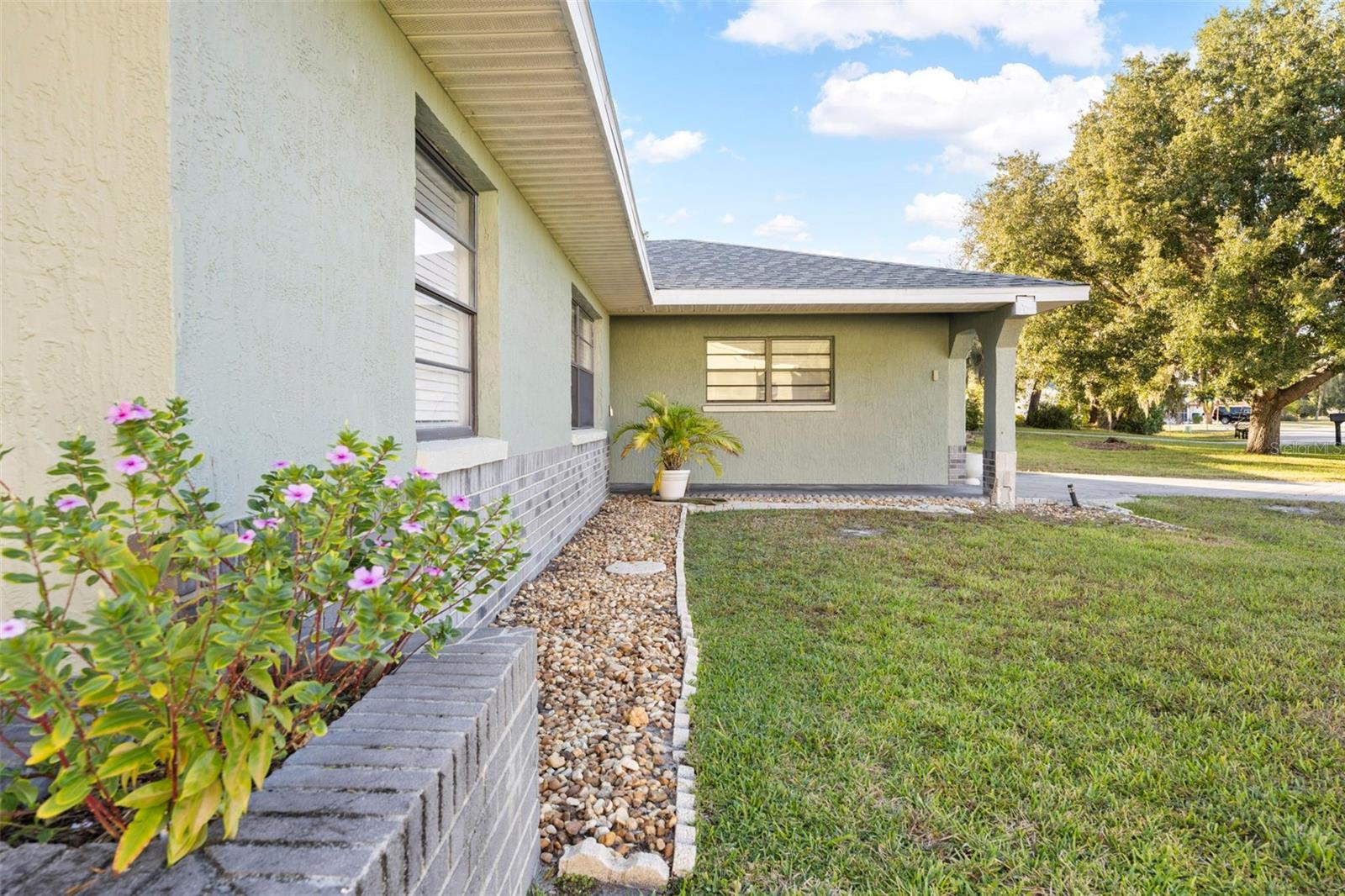 Image 48 of 56 For 8998 Lismore Court