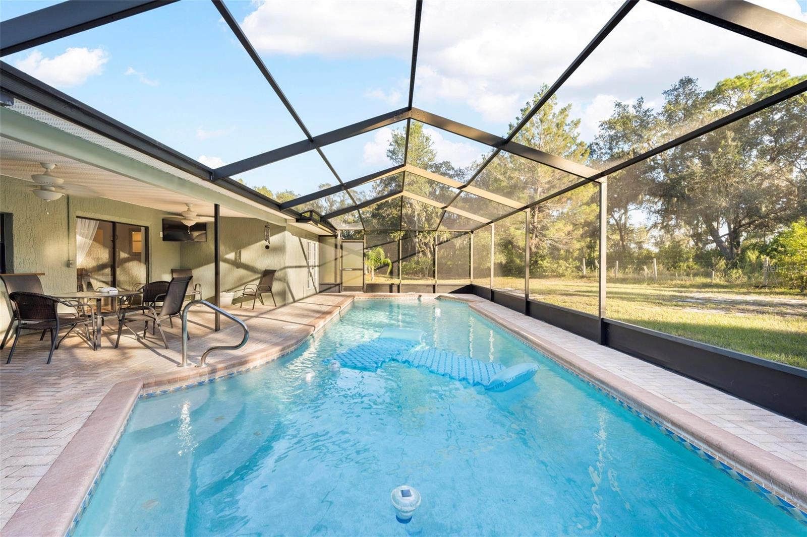 Image 50 of 56 For 8998 Lismore Court