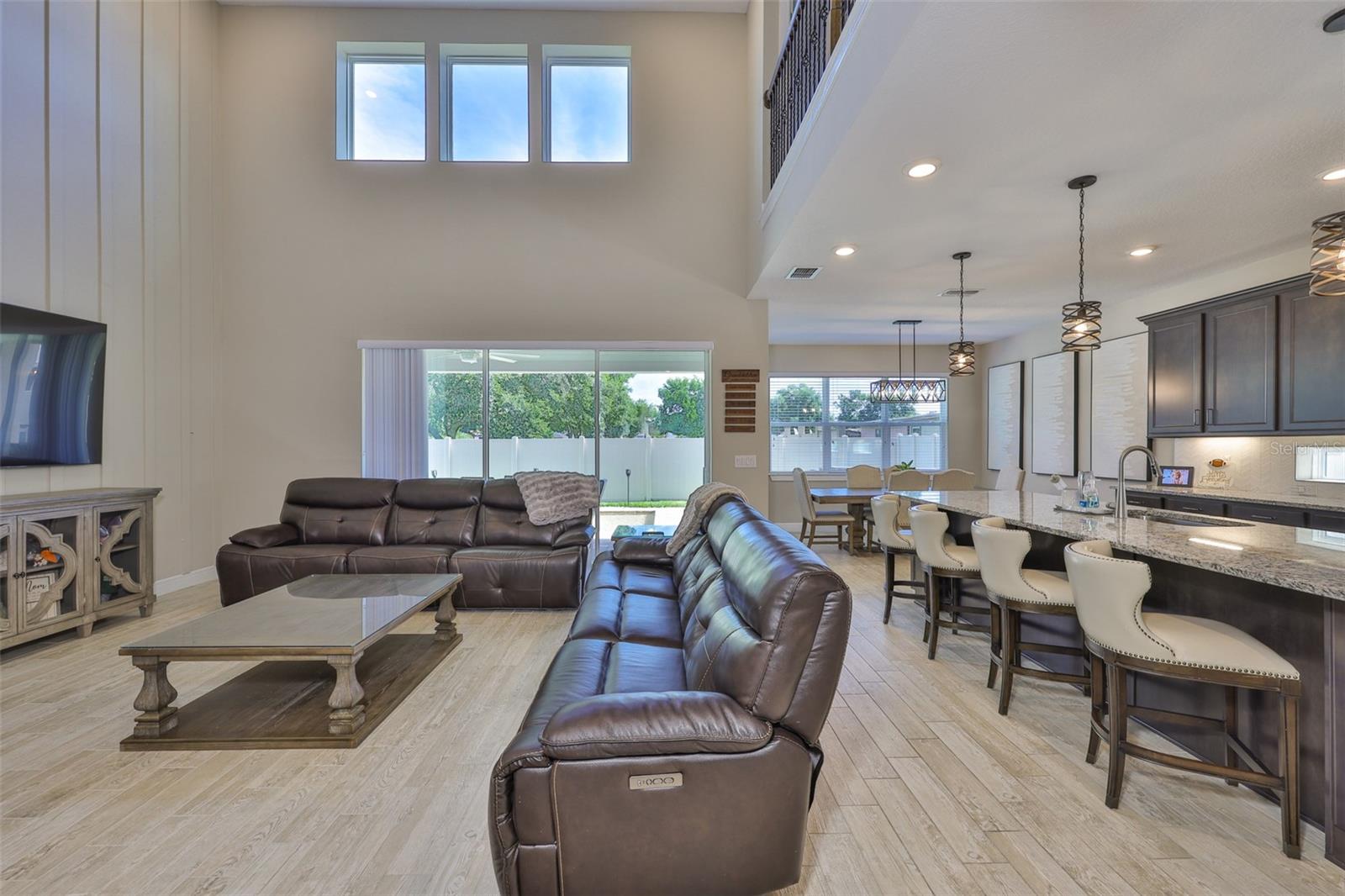 Image 24 of 68 For 2866 Quail Crest Court