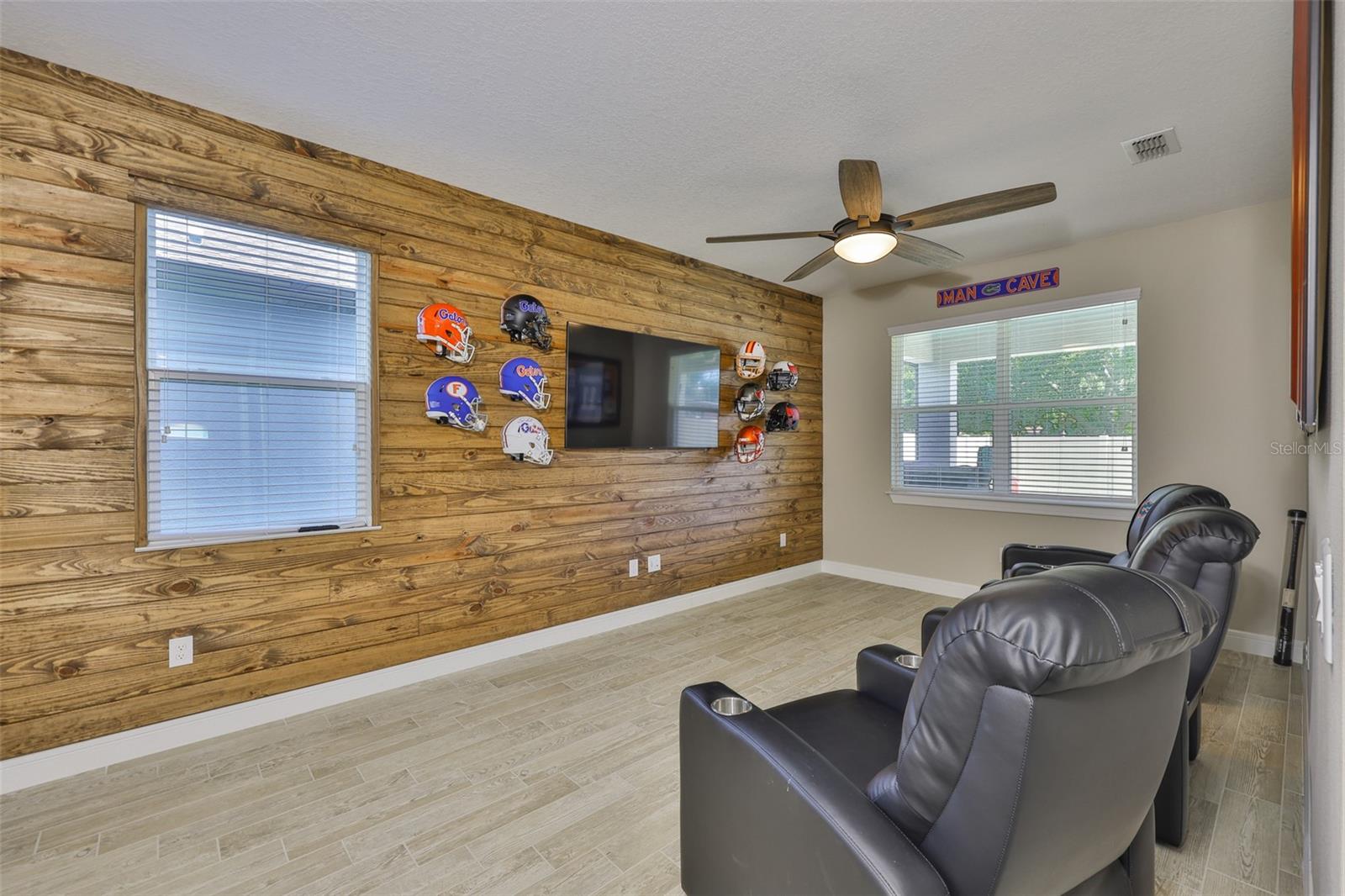 Image 26 of 68 For 2866 Quail Crest Court