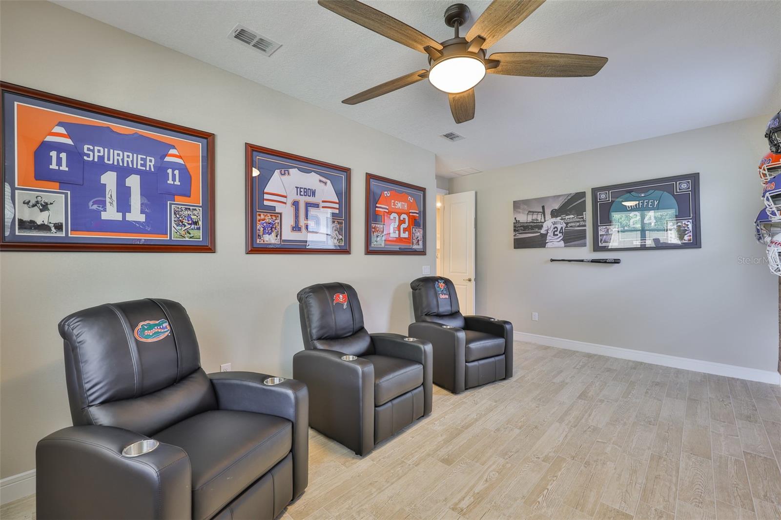 Image 27 of 68 For 2866 Quail Crest Court