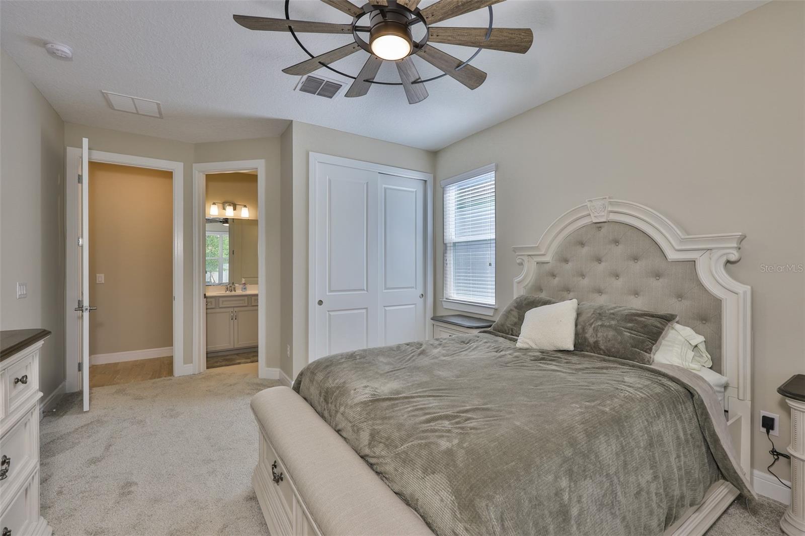 Image 31 of 68 For 2866 Quail Crest Court