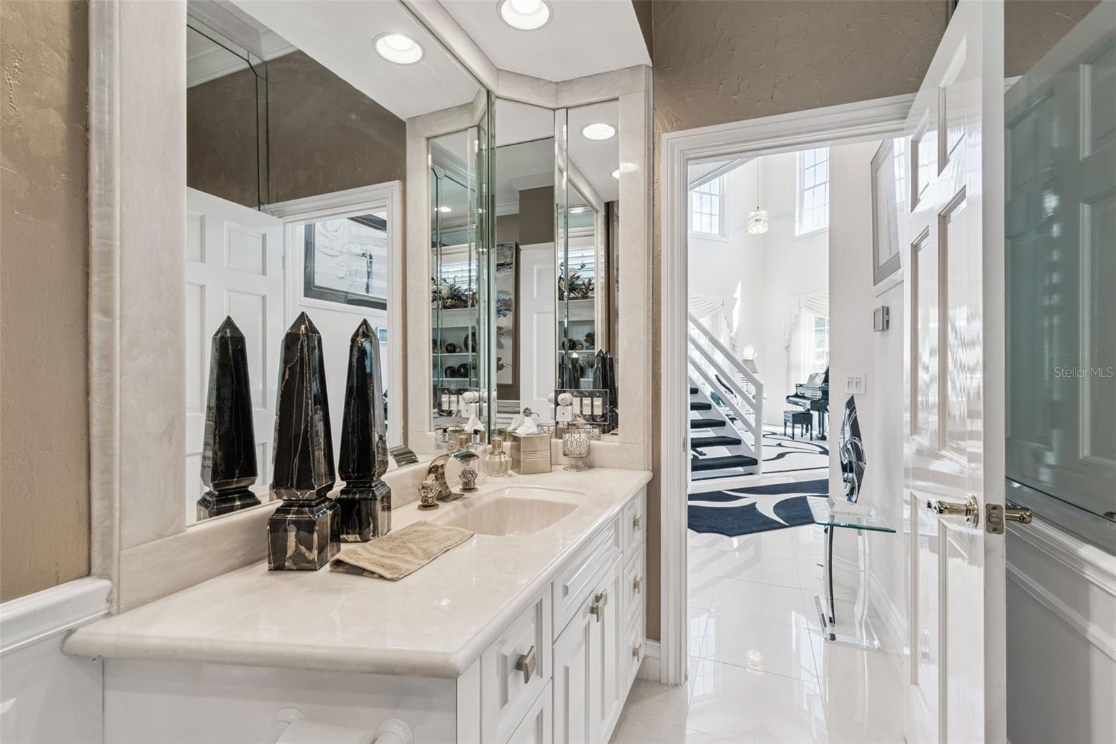 Image 21 of 98 For 4707 Skimmer Way S