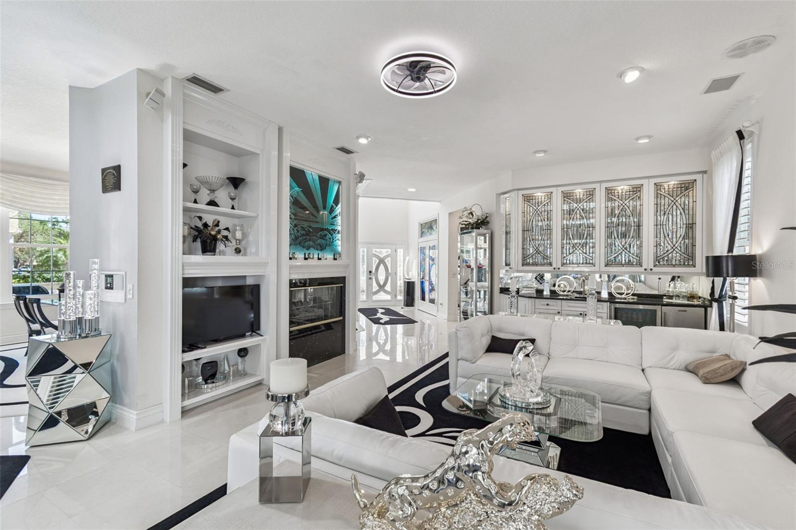 Image 26 of 98 For 4707 Skimmer Way S