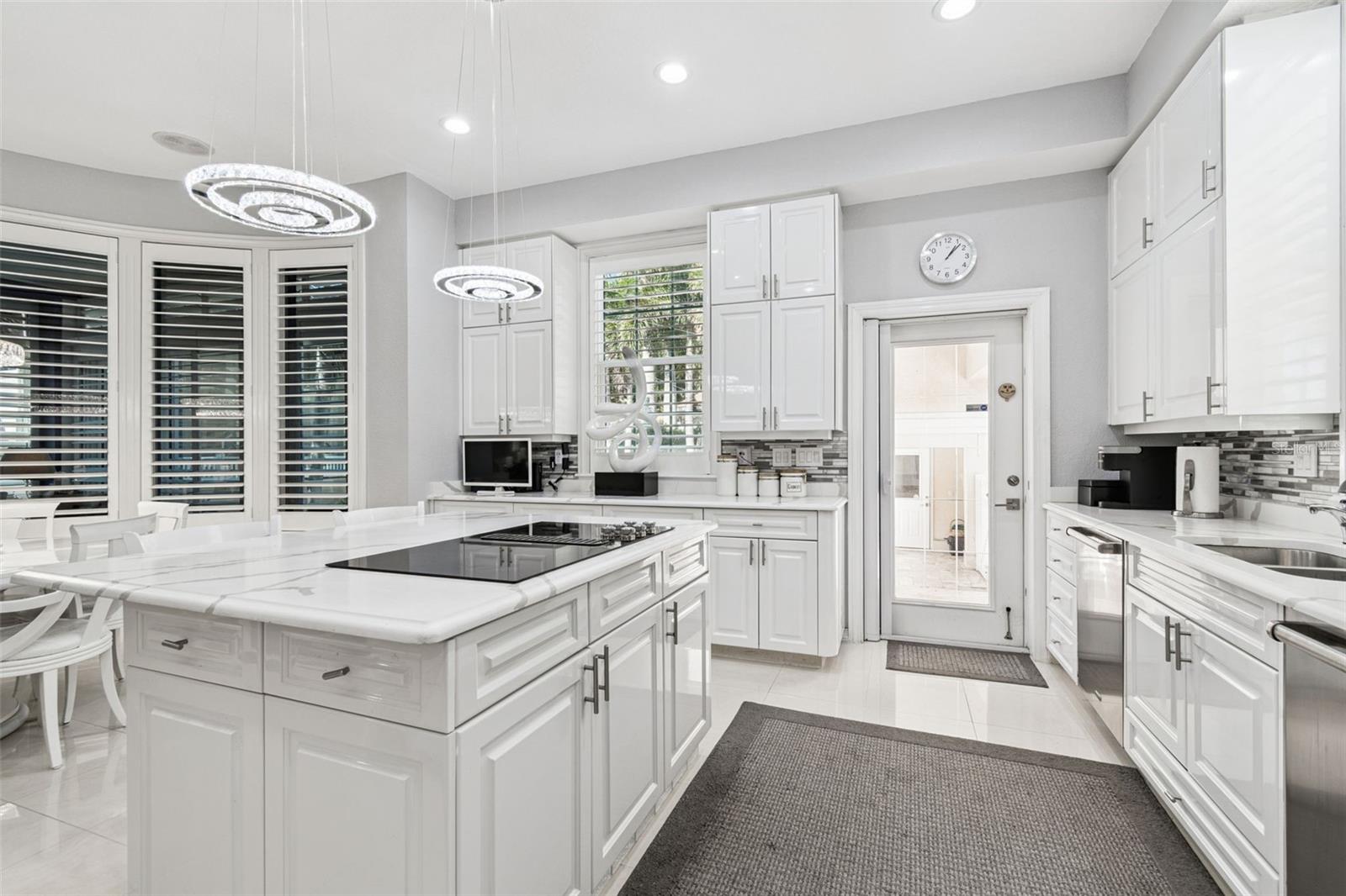 Image 35 of 98 For 4707 Skimmer Way S