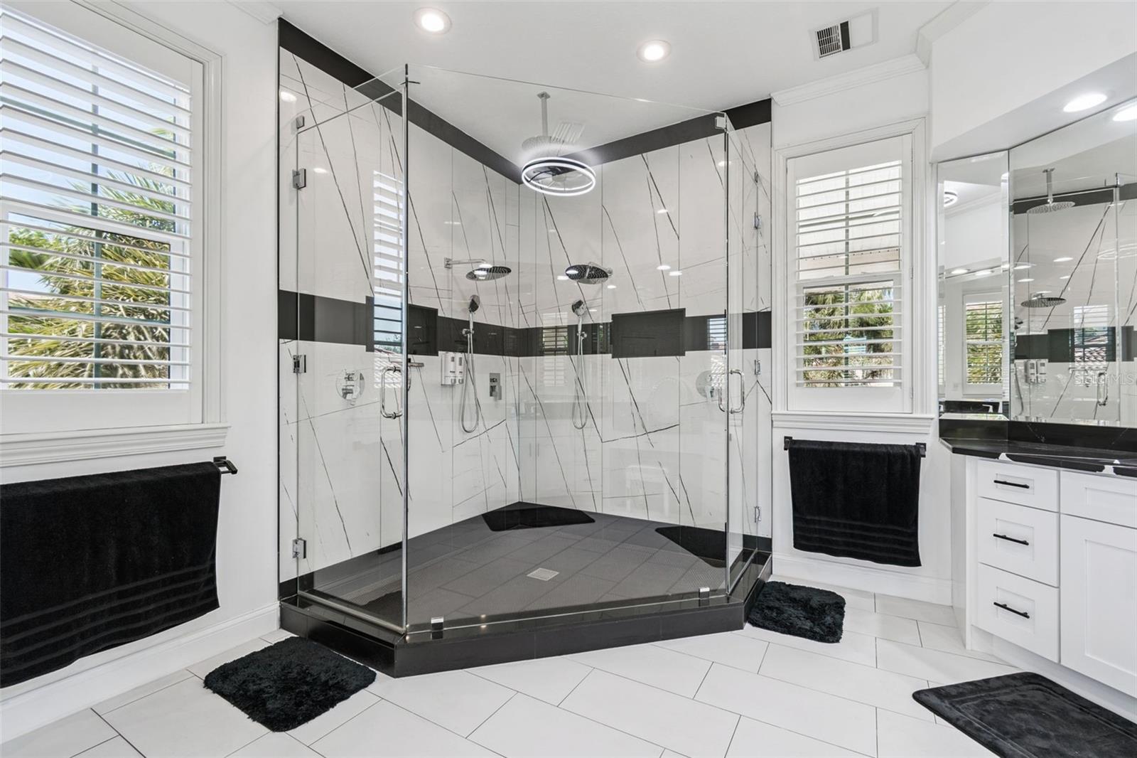 Image 47 of 98 For 4707 Skimmer Way S