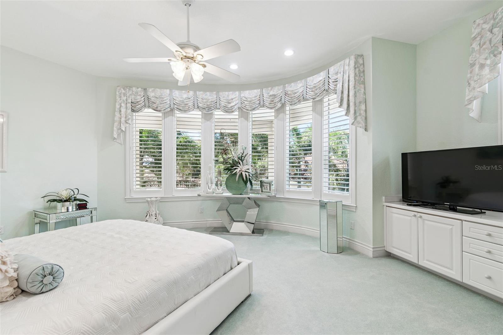 Image 52 of 98 For 4707 Skimmer Way S