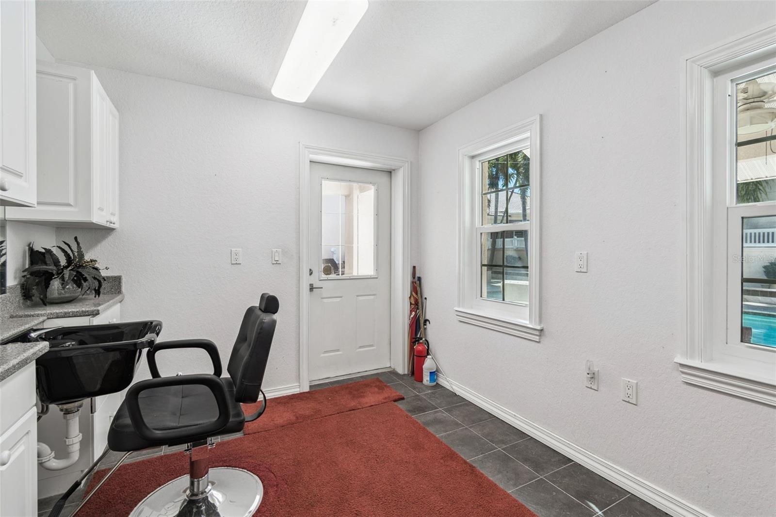 Image 57 of 98 For 4707 Skimmer Way S