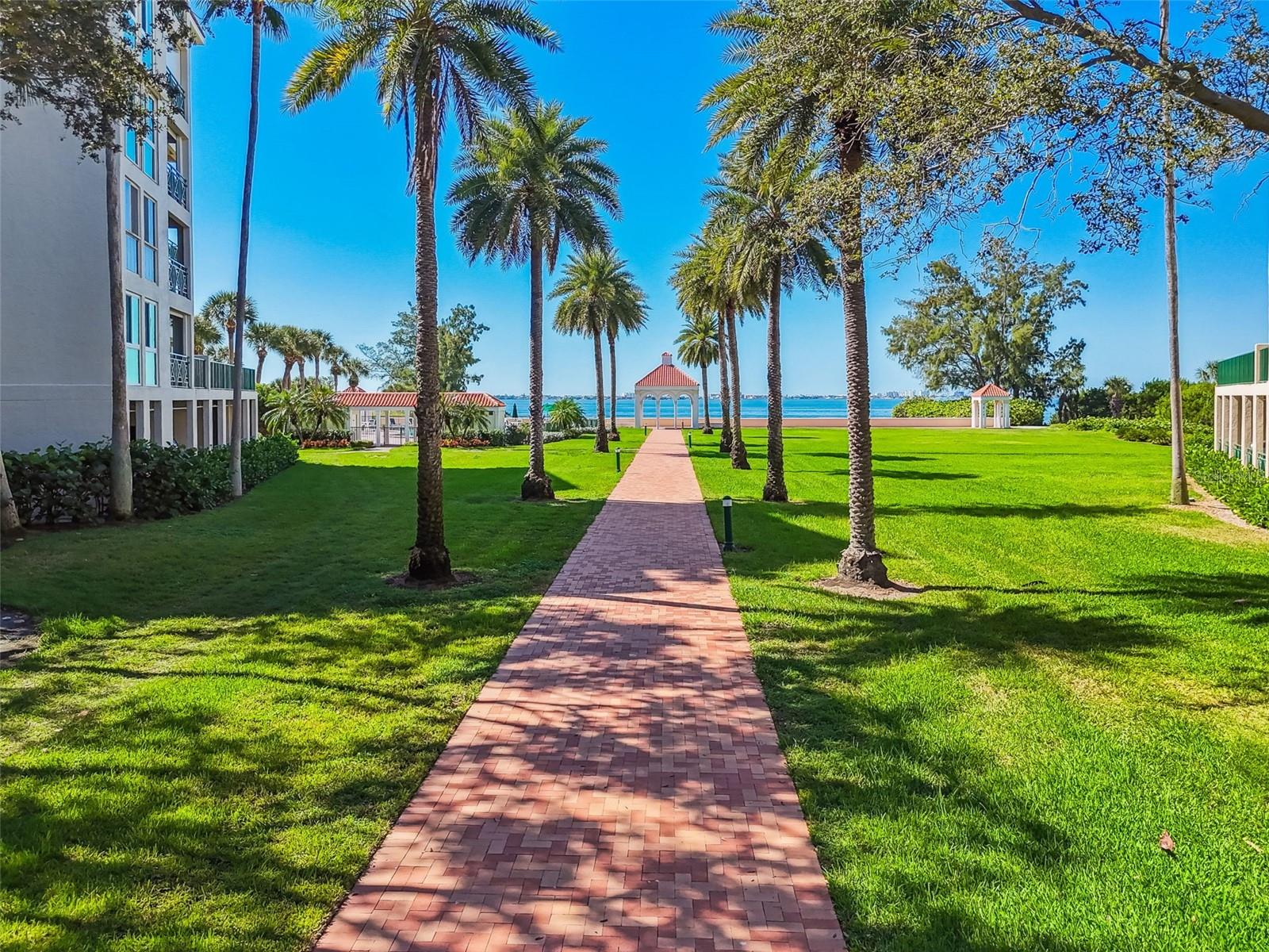 Image 80 of 98 For 4707 Skimmer Way S