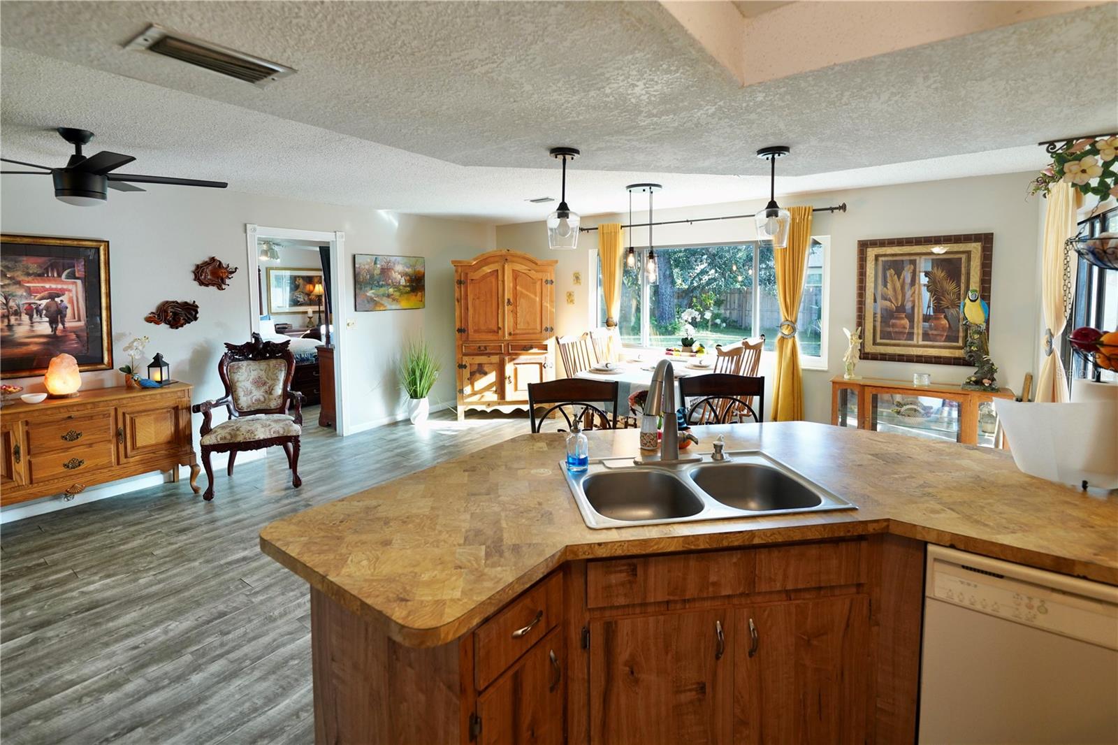 Image 13 of 21 For 9388 Vancouver Road