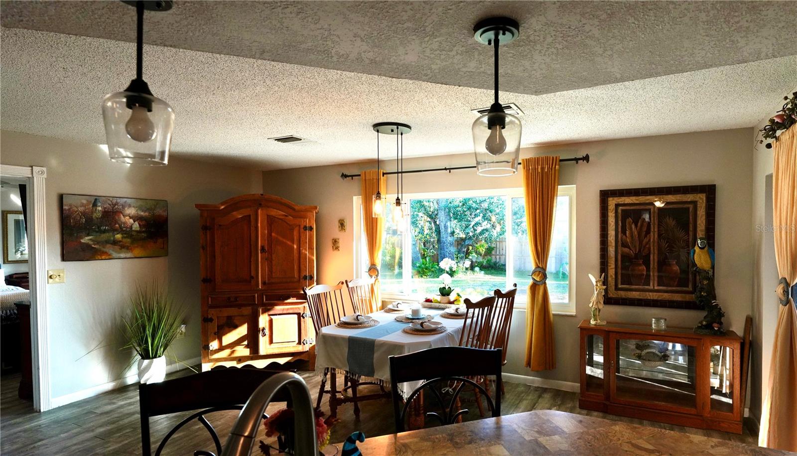 Image 14 of 21 For 9388 Vancouver Road