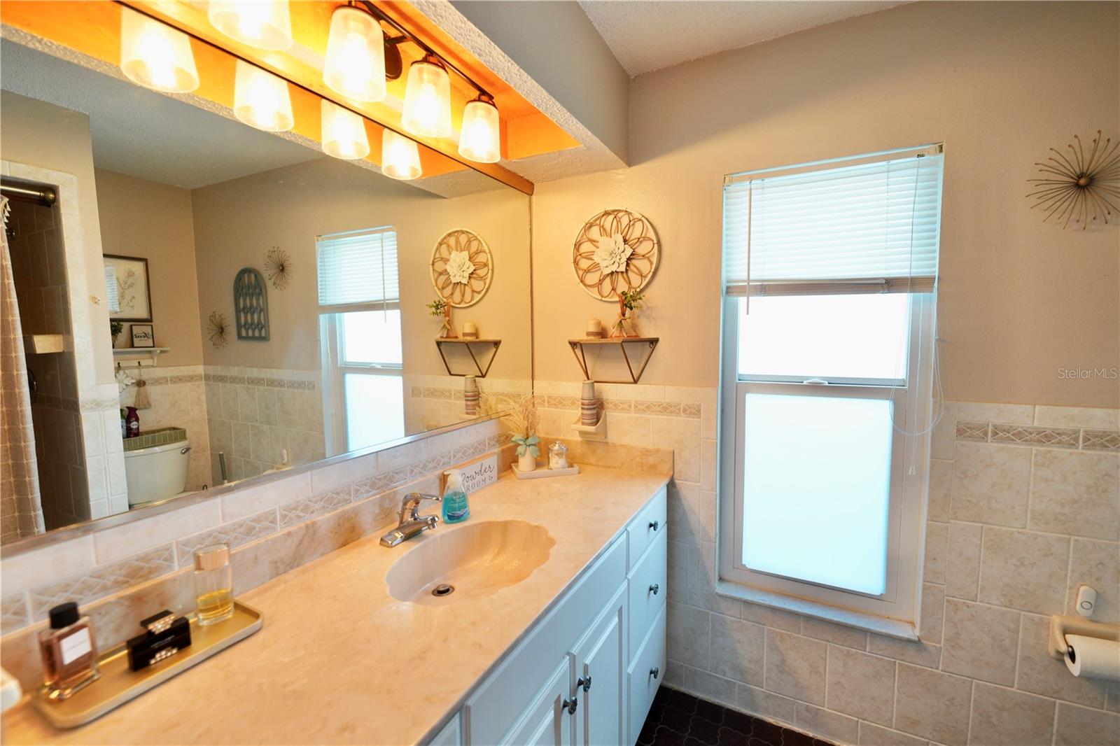 Image 15 of 21 For 9388 Vancouver Road